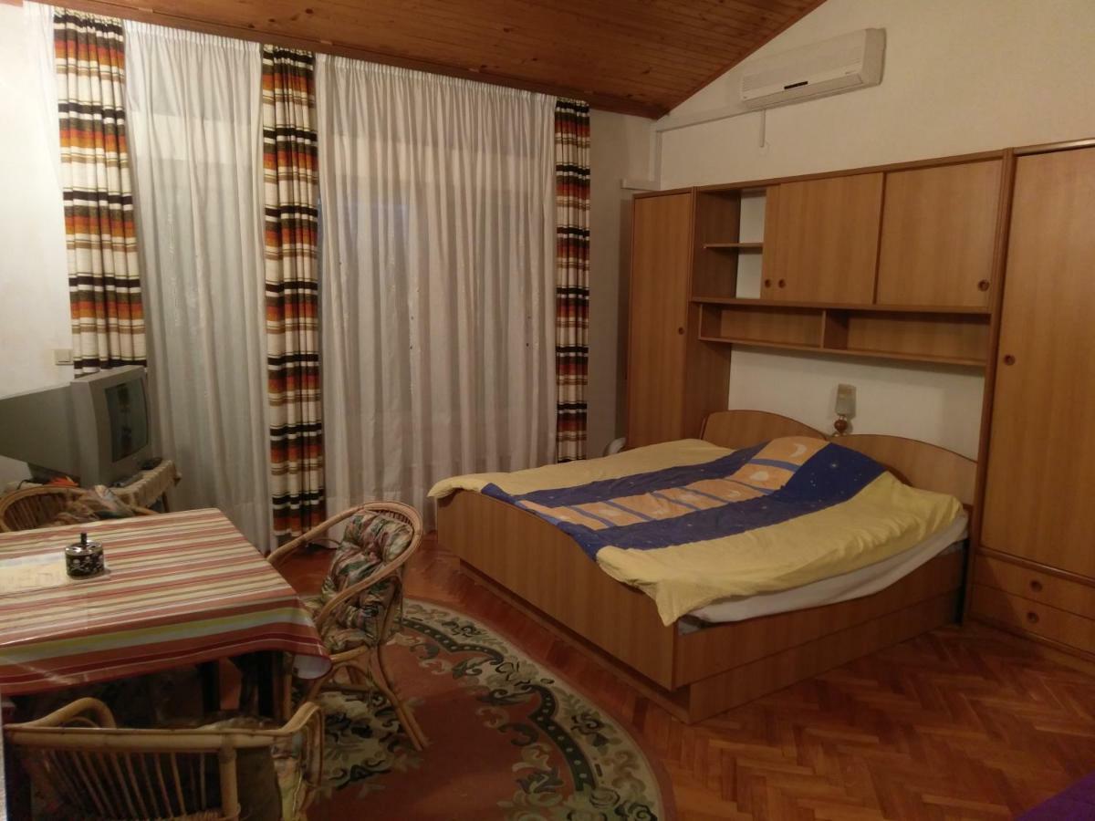 Apartmani Marijana Selce Extérieur photo